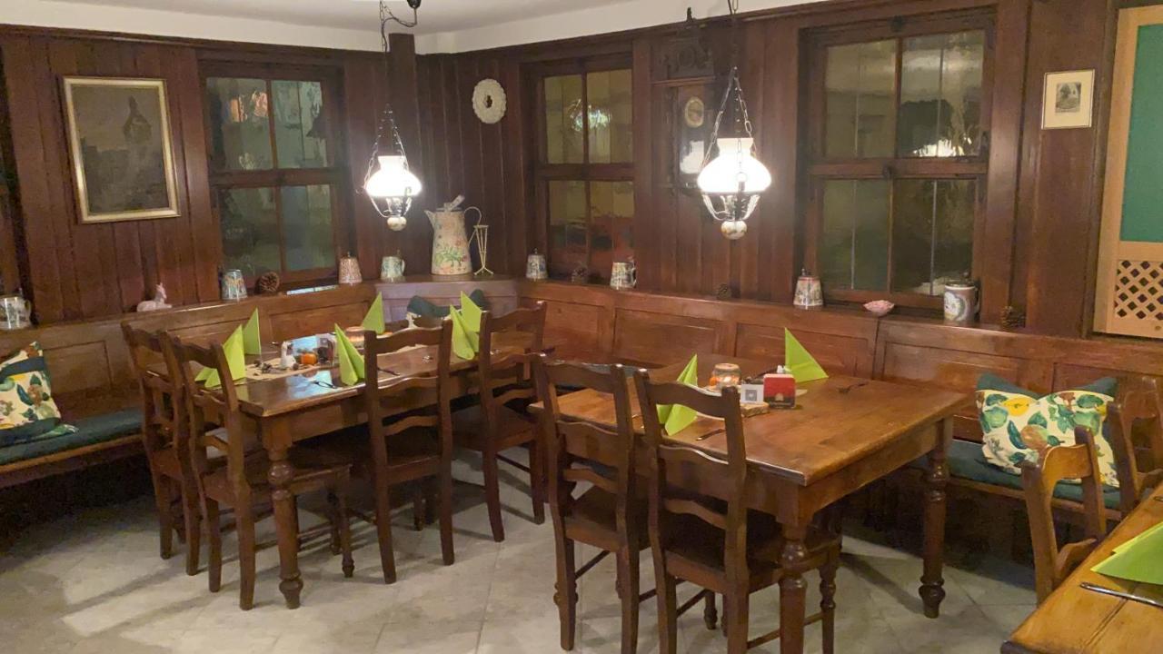 ברצפלד Gasthaus Roessle מראה חיצוני תמונה